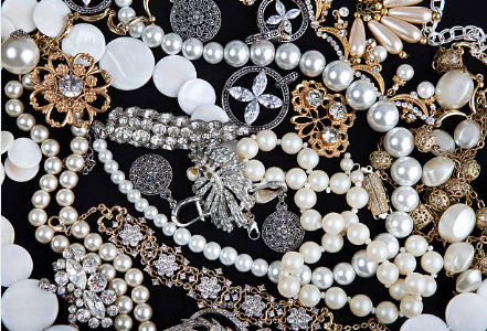 Dividing Jewelry in an Estate