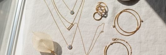 Bujukan Jewelry Layering